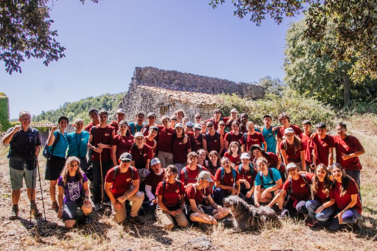 El PEHOC rep els participants de “Ruta al Exilio 2025”
